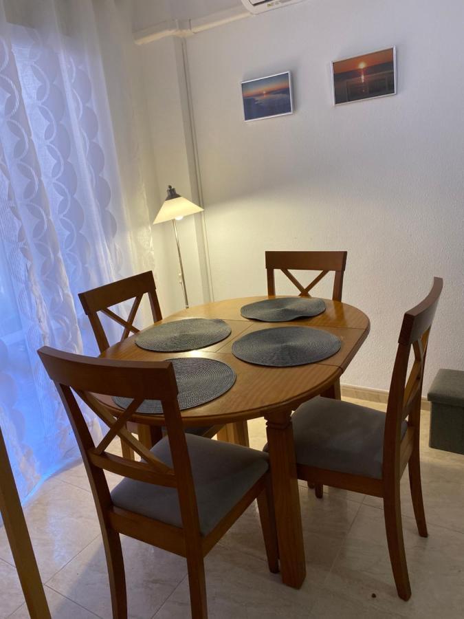 Amazing 2-Bedrooms Apartment With Pool Torrevieja Center Екстер'єр фото