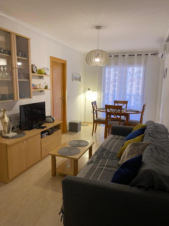 Amazing 2-Bedrooms Apartment With Pool Torrevieja Center Екстер'єр фото