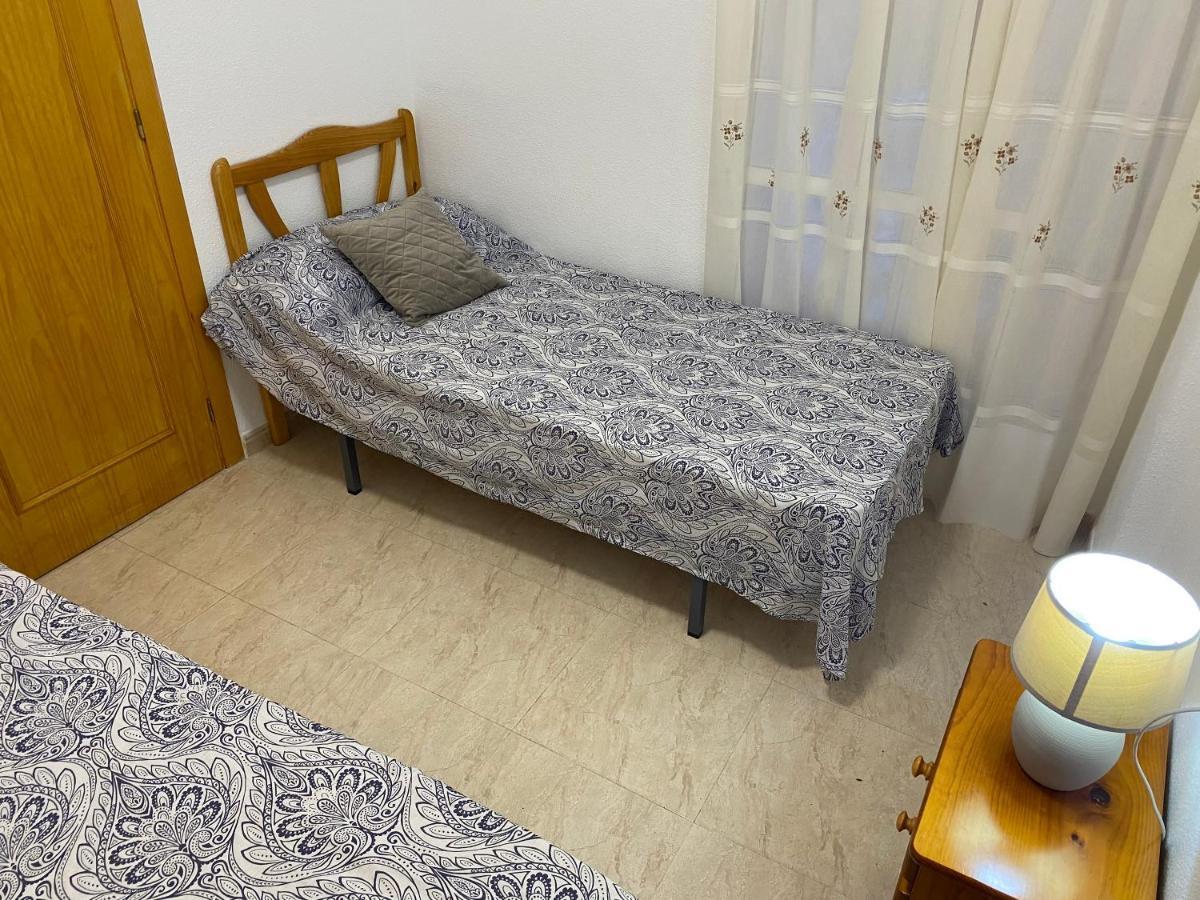 Amazing 2-Bedrooms Apartment With Pool Torrevieja Center Екстер'єр фото